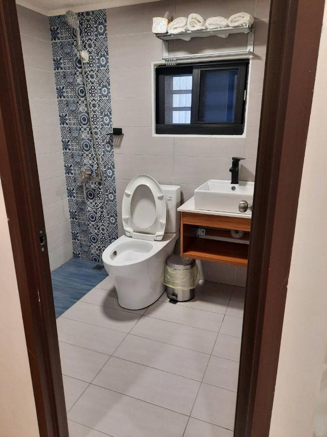 Hotel 小魷魚輕旅 Xiao Liuqiu Zewnętrze zdjęcie